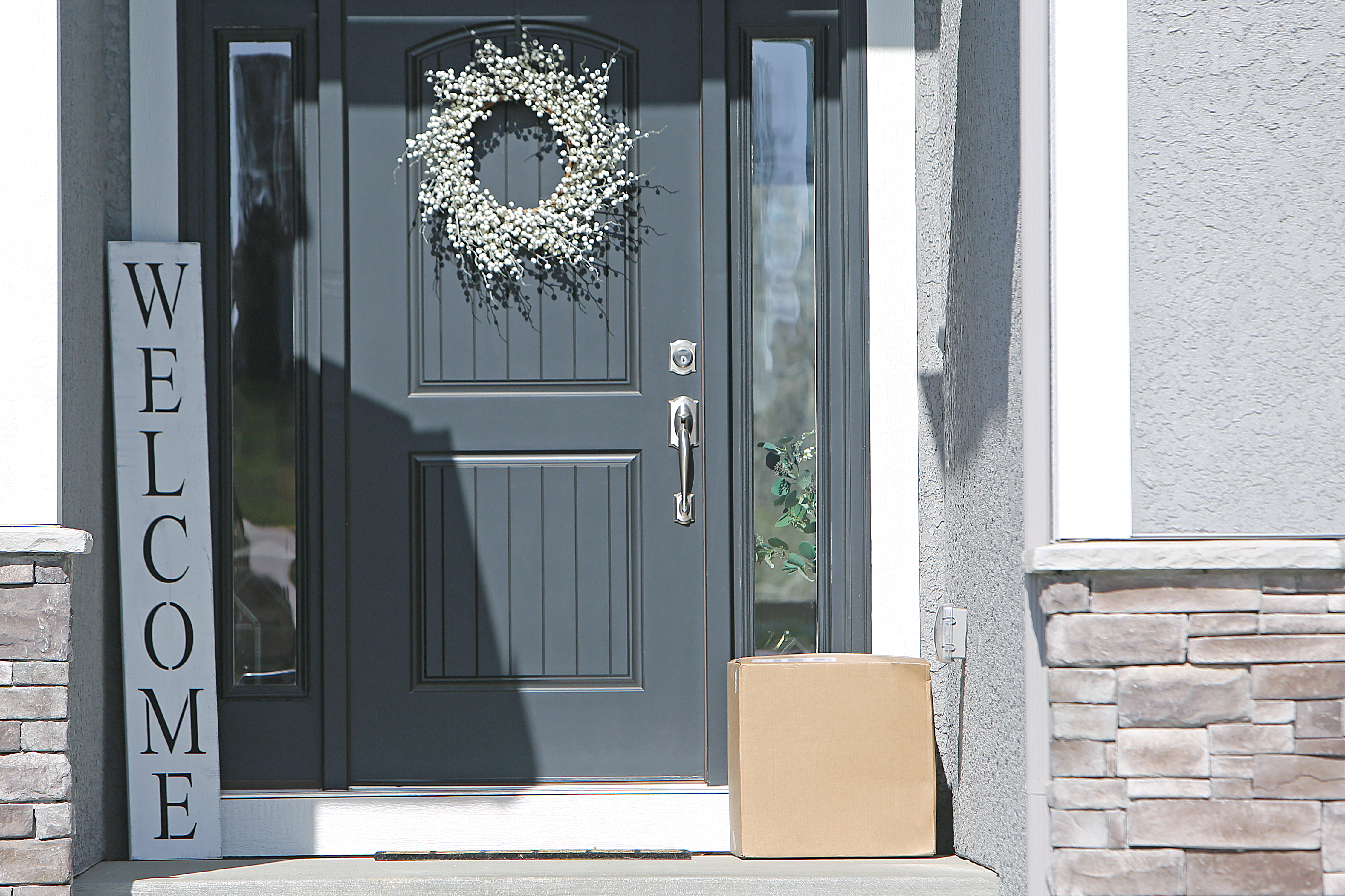 Keep Packages Save From Thieves